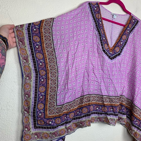 Sundance Boho Lavender Floral Mandala Flowy Lightweight Modal Poncho Blouse Top - Picture 4 of 8